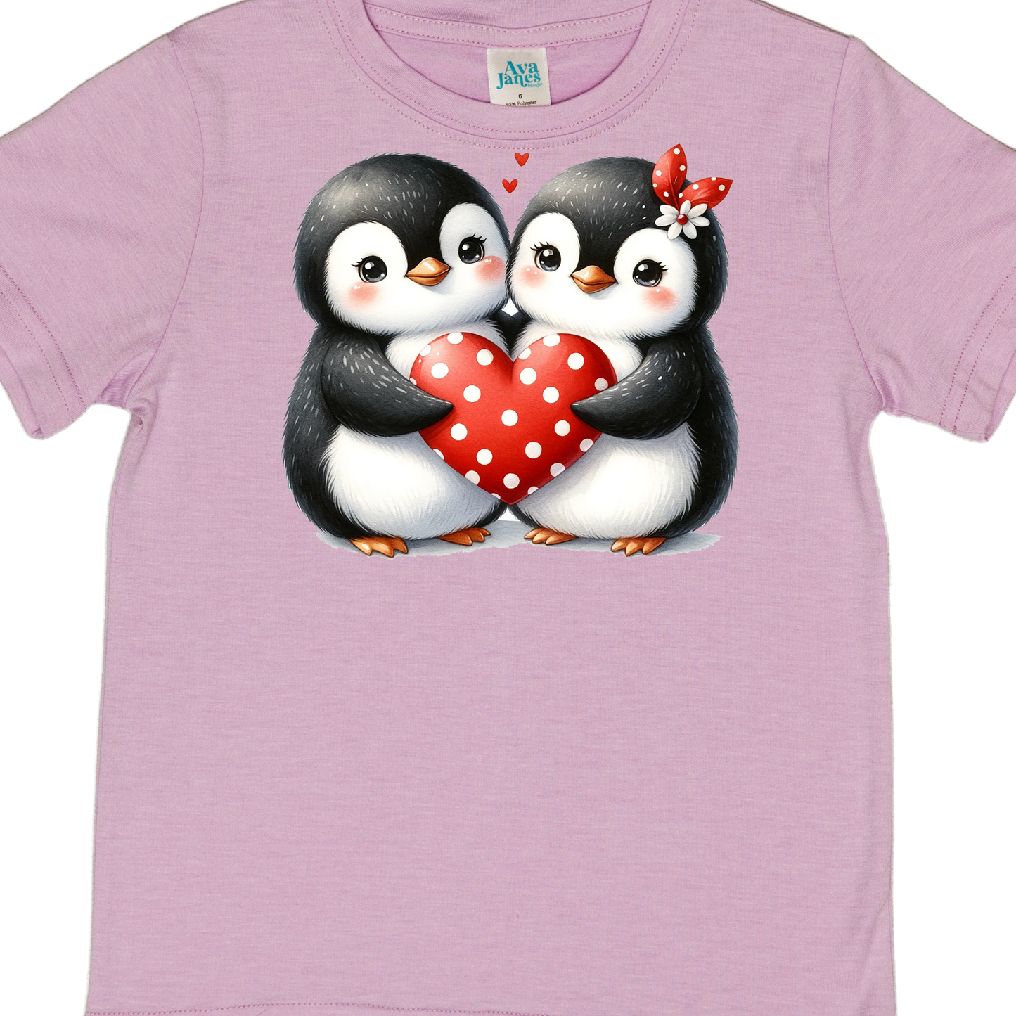 T-SHIRTS - VALENTINE PENQUINS HOLDING HEART