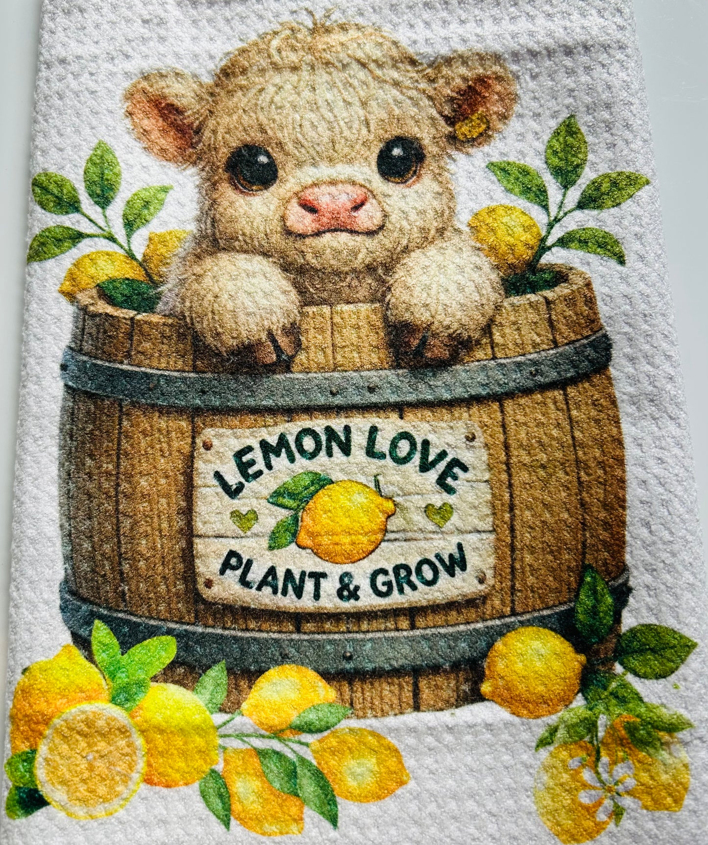 TOWELS - HIGHLAND COW FRUITS LEMON LOVE