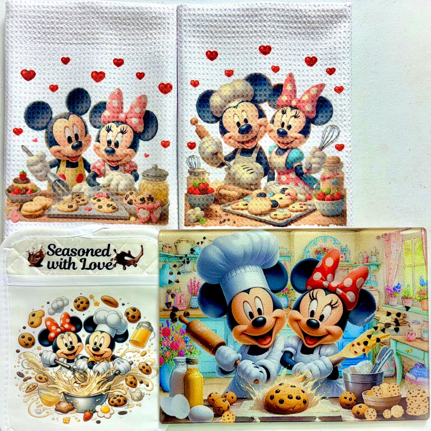 KITCHEN SET - CARTOON CHARACTER MOUSE HEARTS (4 PIECE)