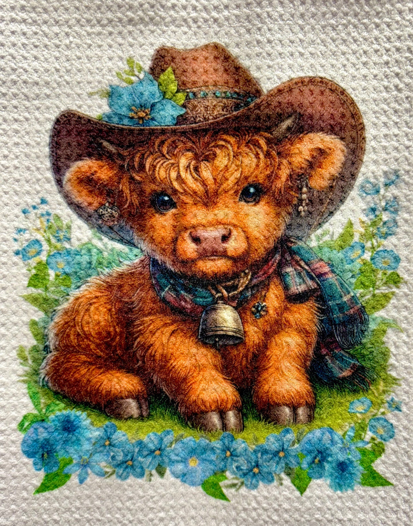 TOWELS - HIGHLAND COW HAT BLUE FLOWERS & PLAID SCARF