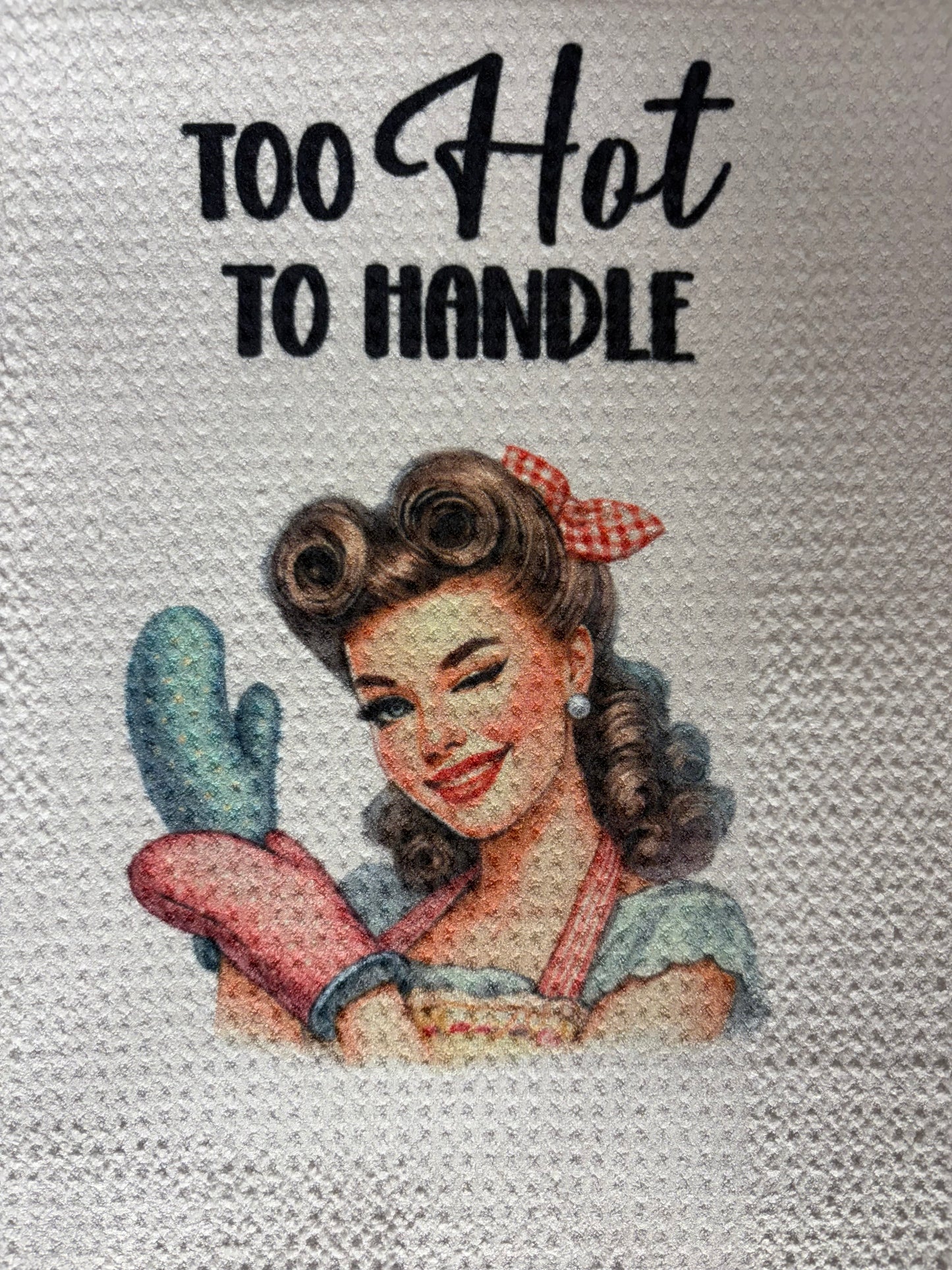 TOWELS - LADIES VINTAGE HOUSEWIFE OVEN MITT