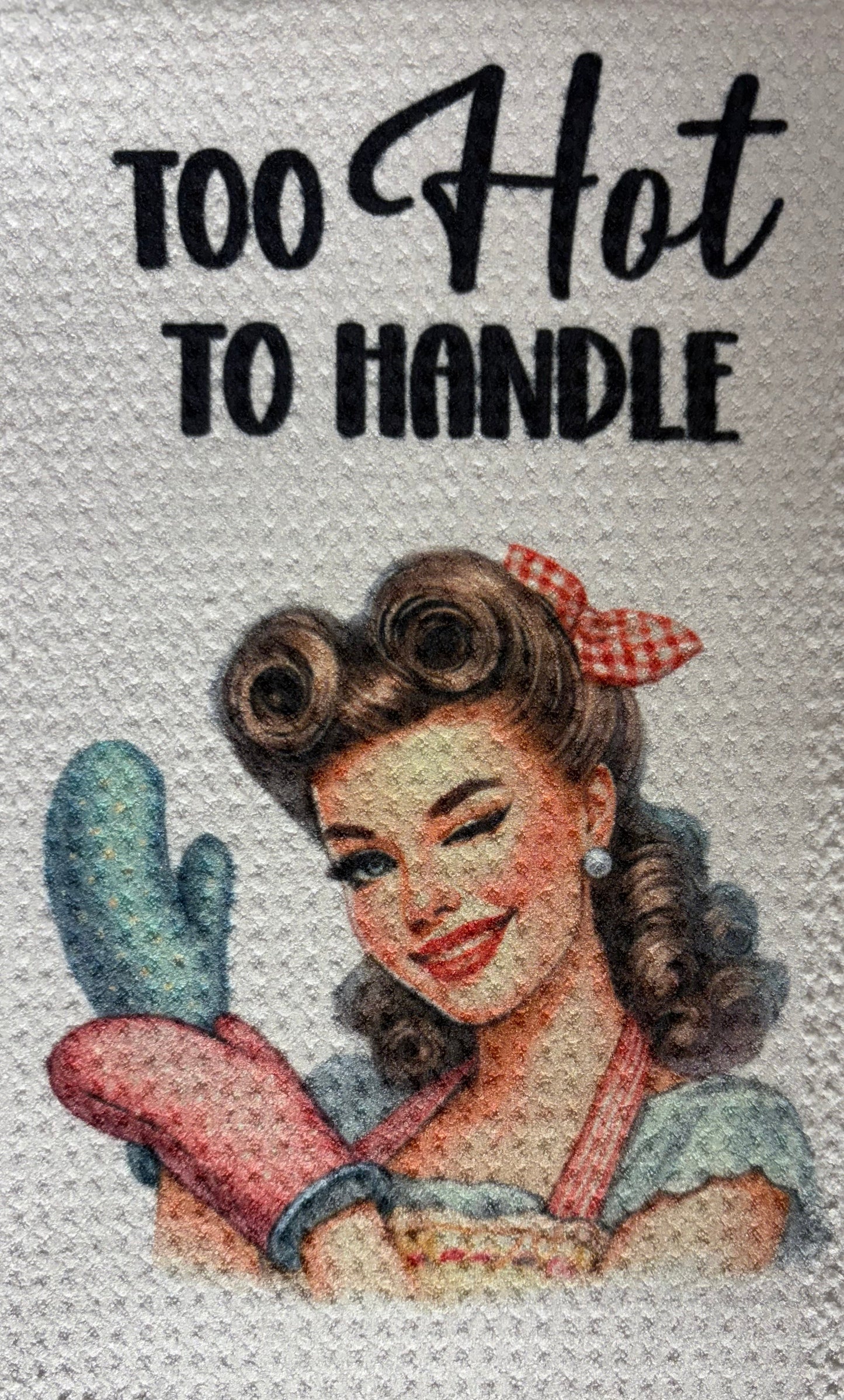TOWELS - LADIES VINTAGE HOUSEWIFE OVEN MITT