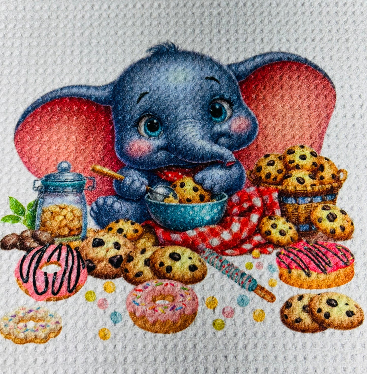 TOWELS - CARTOON CHARACTER ELEPHANT CHIPS