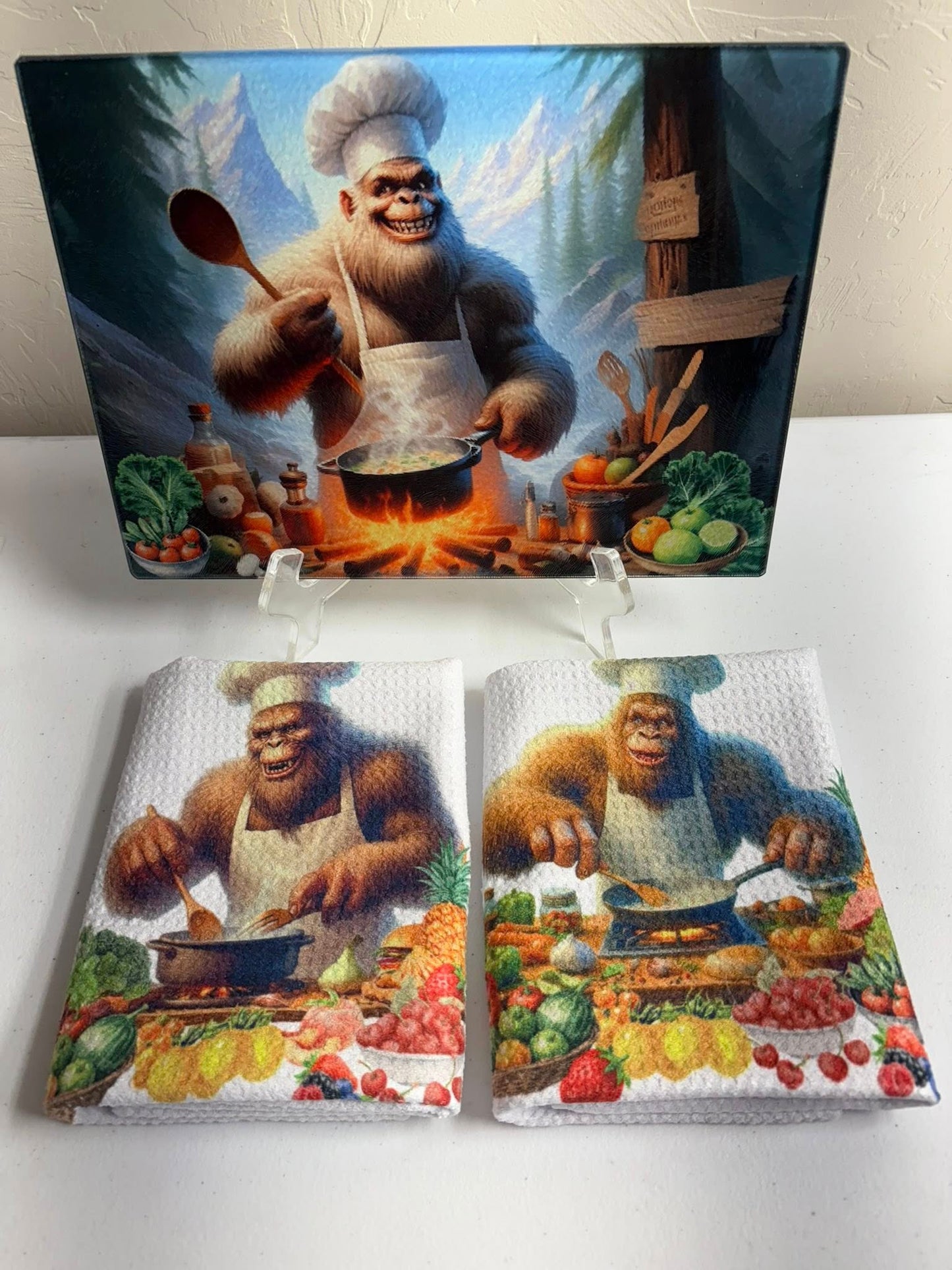 Kitchen Set (3 Pieces) Misc Designs - Cutting Board & 2 Towels