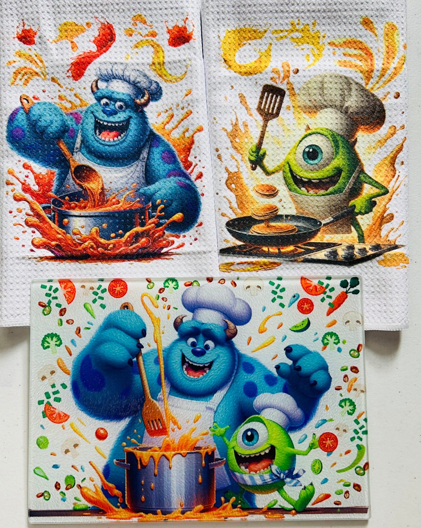 Kitchen Set (3 Pieces) Misc Designs - Cutting Board & 2 Towels