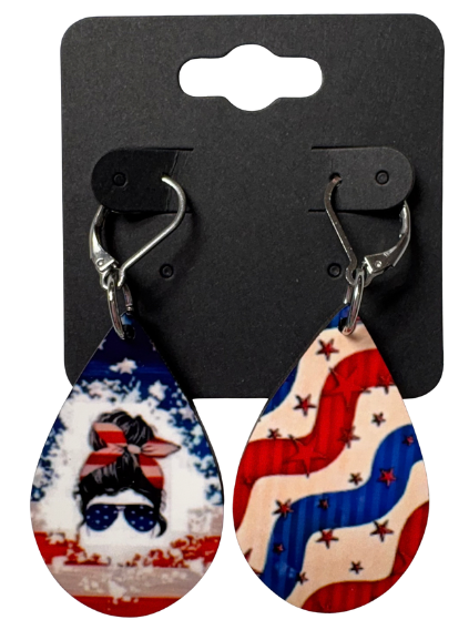 EARRINGS - JULY 4TH MOM