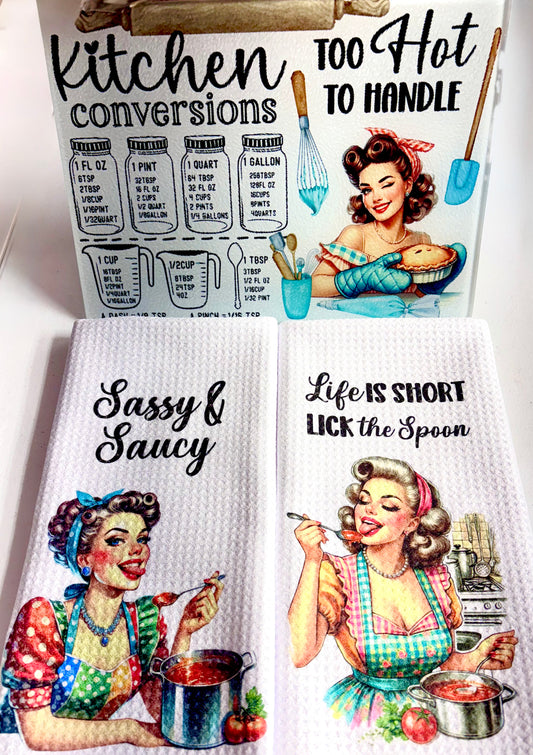 KITCHEN SET - LADIES/VINTAGE HOUSE WIVES CONVERSION (3 PIECE)