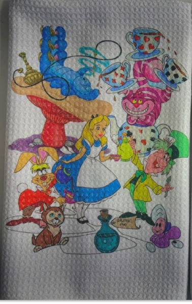 Towels - ALICE IN WONDERLAND