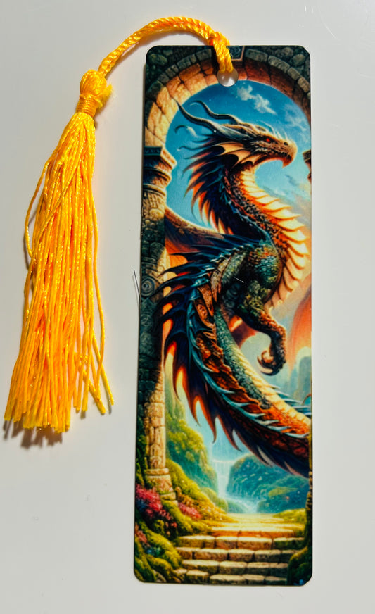 BOOKMARK - DRAGON UNDER ARCH