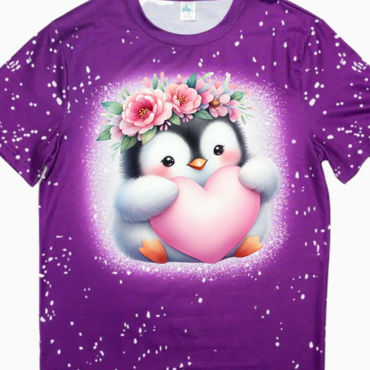 T-Shirts Faux Bleached - PENQUIN HOLDING HEART