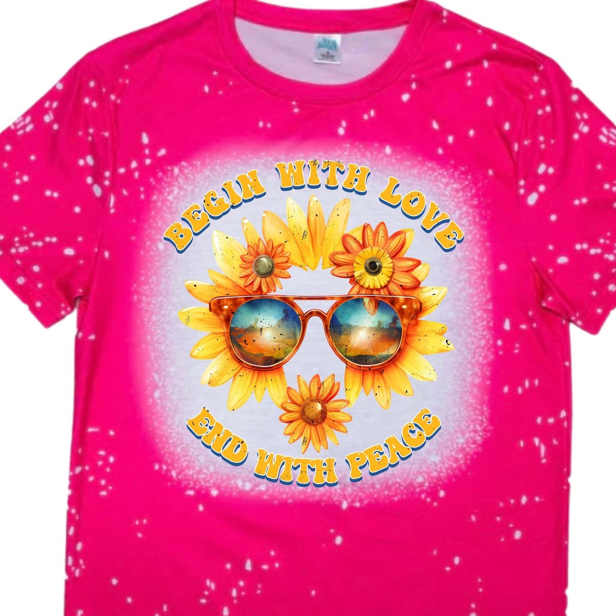 T-Shirts Faux Bleached - FLOWERS BEGIN WITH LOVE