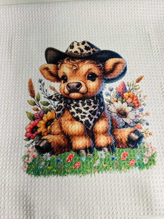 TOWELS - HIGHLAND COW HAT ANIMAL SPOTS