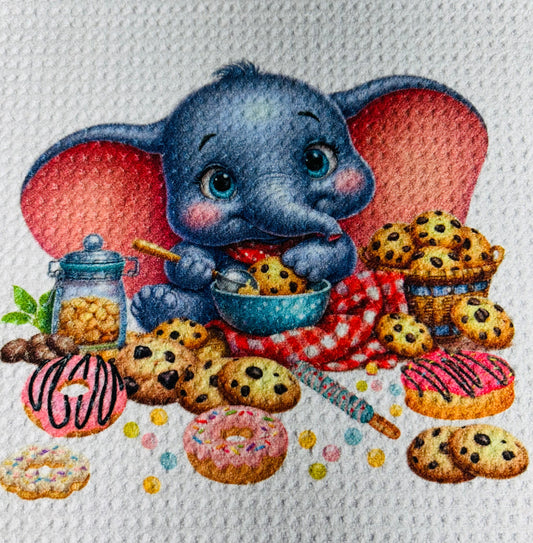 TOWELS - CARTOON CHARACTER ELEPHANT CHIPS